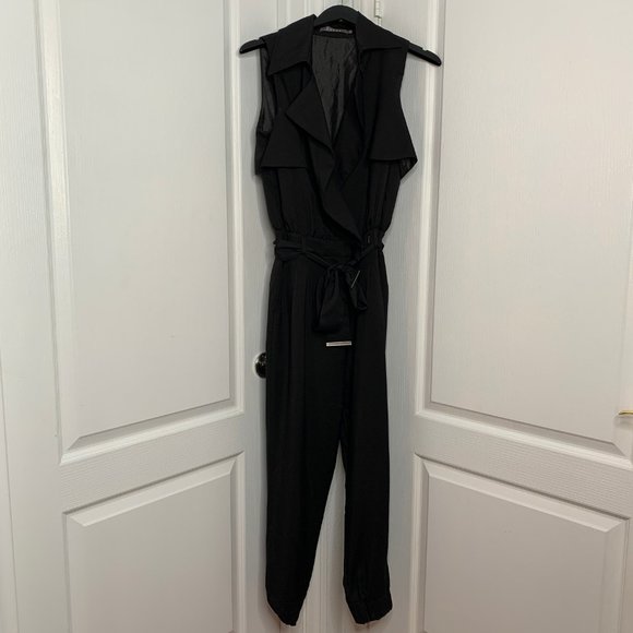Black V-Neck Tie Waist Jumpsuit - Picture 6 of 7